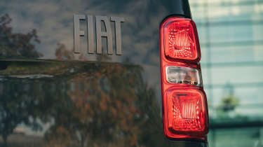 Fiat E-Scudo - tail light