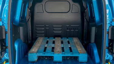 Ford E-Transit Courier - loading bay pallet