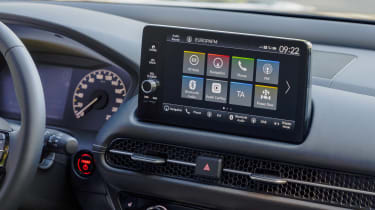 Honda ZR-V - screen