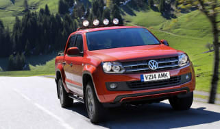 VW Amarok Canyon pick-up front
