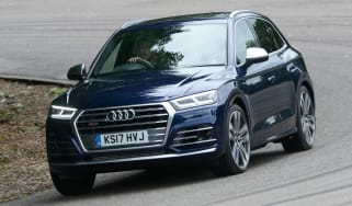 New Audi SQ5 2017 review UK - front