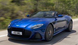 Aston Martin DBS Superleggera Volante - front