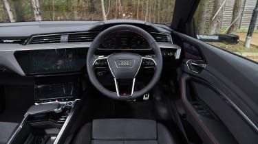 Audi Q8 e-tron - interior