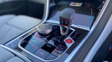 BMW M8 Competition - gear selector