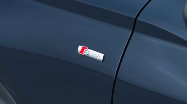 Audi S line