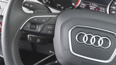 Audi MMI - steering wheel controls