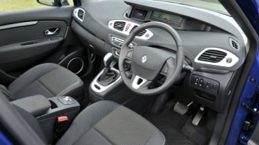 Renault Scenic interior