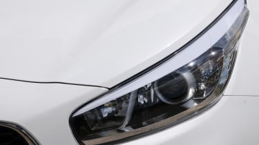 Kia Pro_cee&#039;d GT headlight