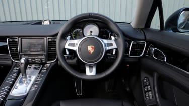 Porsche Panamera S E-Hybrid interior