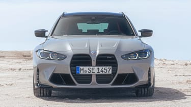 BMW M3 Touring - full front static