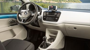 Volkswagen up! 2016 - interior