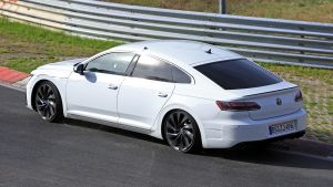 Volkswagen Arteon R - spy