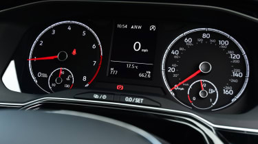 vw polo instruments