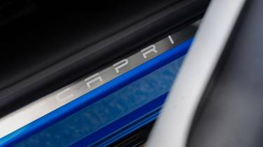 Ford Capri - sill