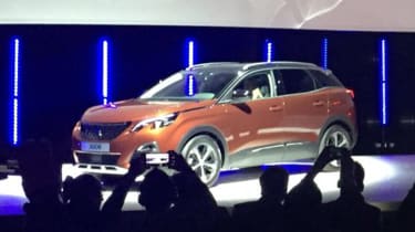 Peugeot 3008 launch reveal close