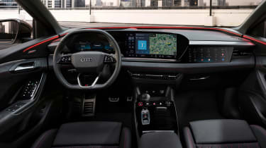 Audi SQ6 e-tron - dash