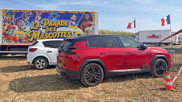 Citroen e-C5 Aircross - rear parked