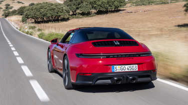 Porsche 911 Targa GTS - rear action