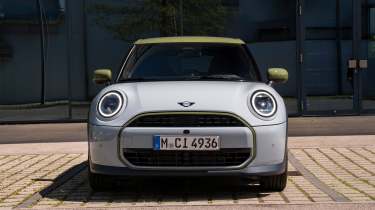 MINI Cooper S 5-Door Paul Smith Edition - front end
