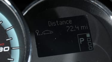 Renault Fluence Z.E. dials