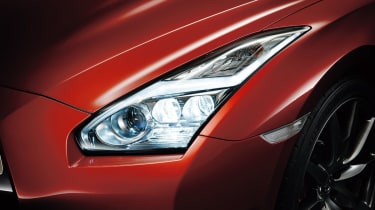 Nissan GT-R 2014 LED headlight