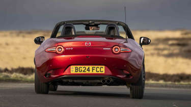 Mazda MX-5 - rear full width