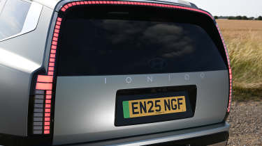 Hyundai Ioniq 9 - rear end