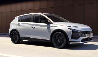 Hyundai Bayon Lumen Grey Pearl Blackline