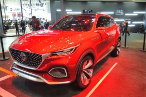 MG X-Motion concept front quarter