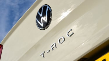 Volkswagen T-Roc - badge