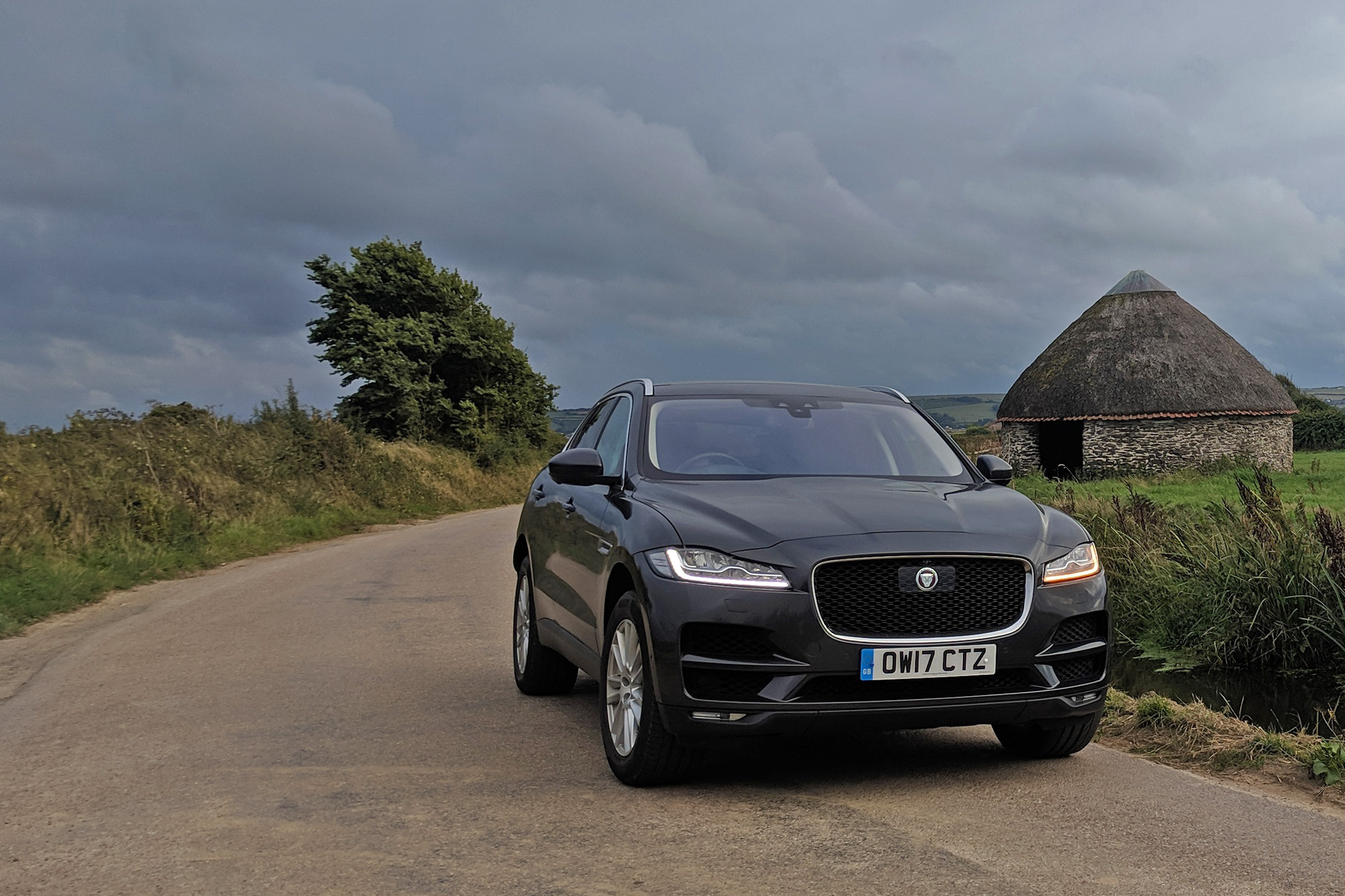 New Jaguar F-Pace Portfolio review | Auto Express