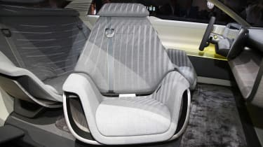 Hyundai 45 concept - Frankfurt seat