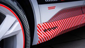 Audi Q4 e-tron prototype - e-tron badge Audi Q4 e-tron prototype - e-tron badge
