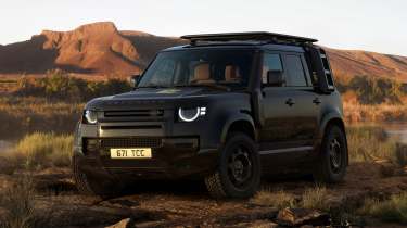 Land Rover Defender Trophy - front