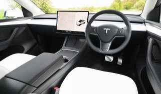 Tesla Model Y - interior