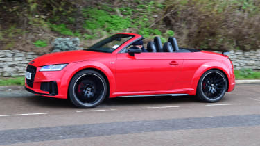 Audi TT Roadster Final Edition - front action