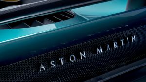 Aston Martin Valhalla - rear badge