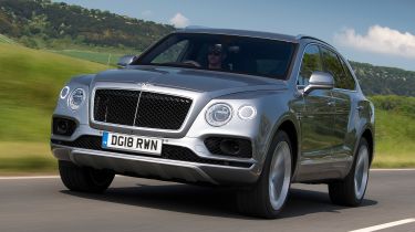 Bentley Bentayga V8 - Front Tracking