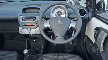 Peugeot 107 interior