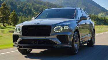 Bentley Bentayga Speed - front tracking