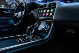 Jaguar XE - Apple CarPlay