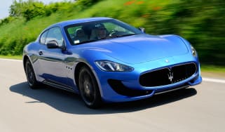 Maserati GranTurismo Sport front tracking