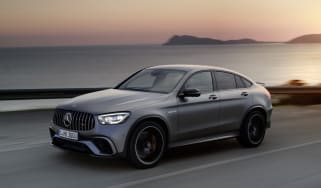 Mercedes-AMG GLC 63 S - front tracking