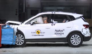 Seat Arona - Frontal Offset Impact test