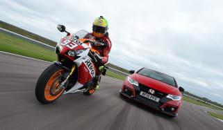 Honda Civic Type R track battle