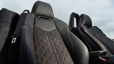 Audi TT Roadster Final Edition - seats