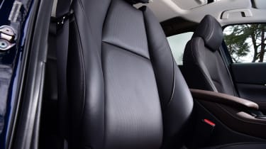 Mazda CX-30 - seats