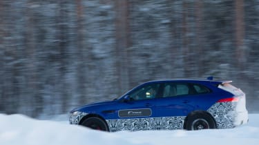 Jaguar F-Pace prototype - profile