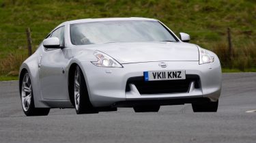 Nissan 370Z front cornering