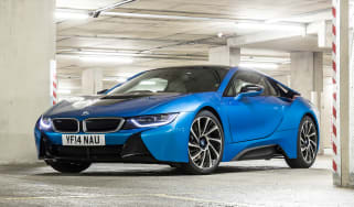 Used BMW i8 - front